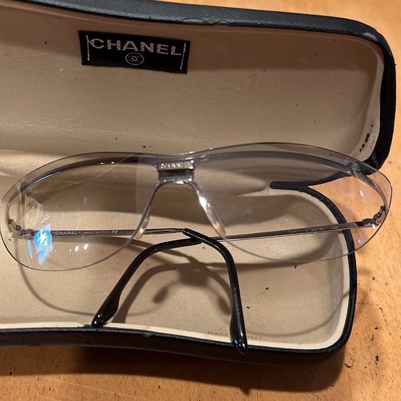 Chanel Vintage wire rimmed cat eyes clear glasses Never worn , left in case - Picture 14 of 16